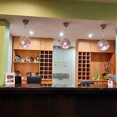 柏图斯酒店