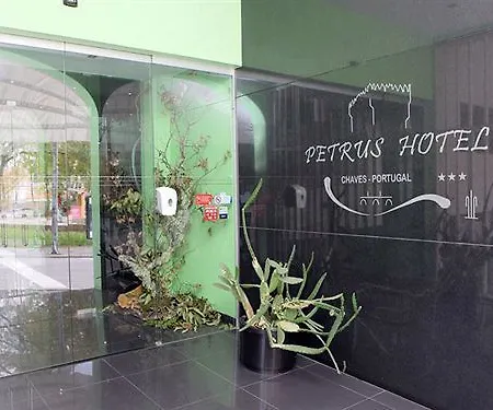 Petrus 3* Chaves